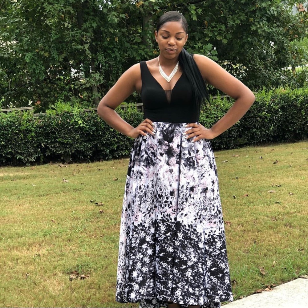 Beautiful Homecoming, Prom, or Wedding Dress